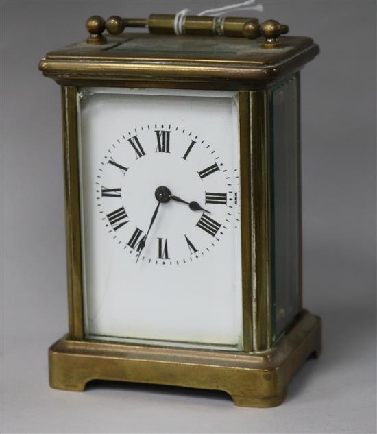 An early 20th century brass carriage timepiece H.11cm